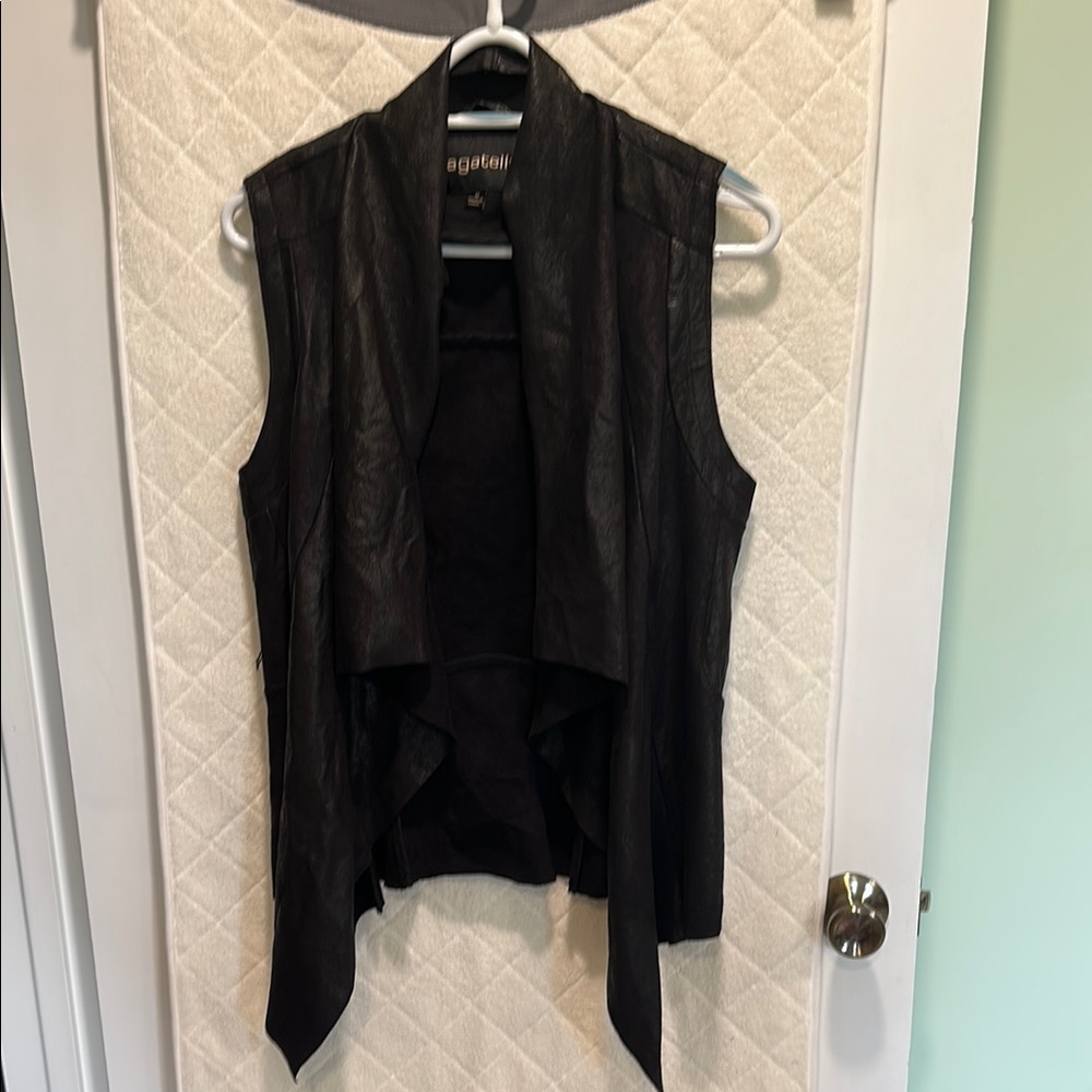 🌟 2 for $15 // womens vest